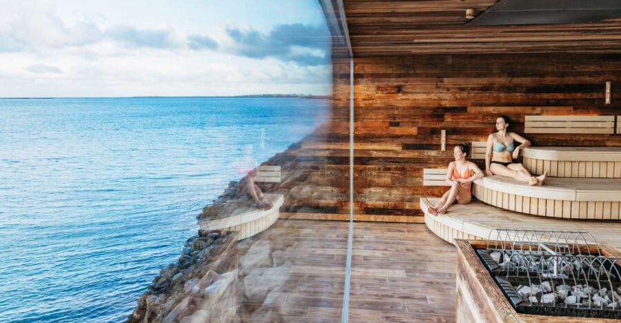 Reykjavik: Sky Lagoon Admission With Transfer