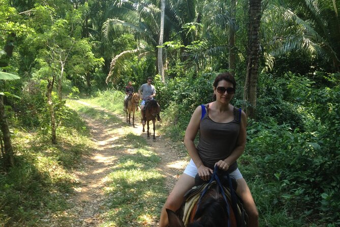 Roatan Half-Day Horseback Ride, Zip Line and Snorkel Excursion - Included in the Tour