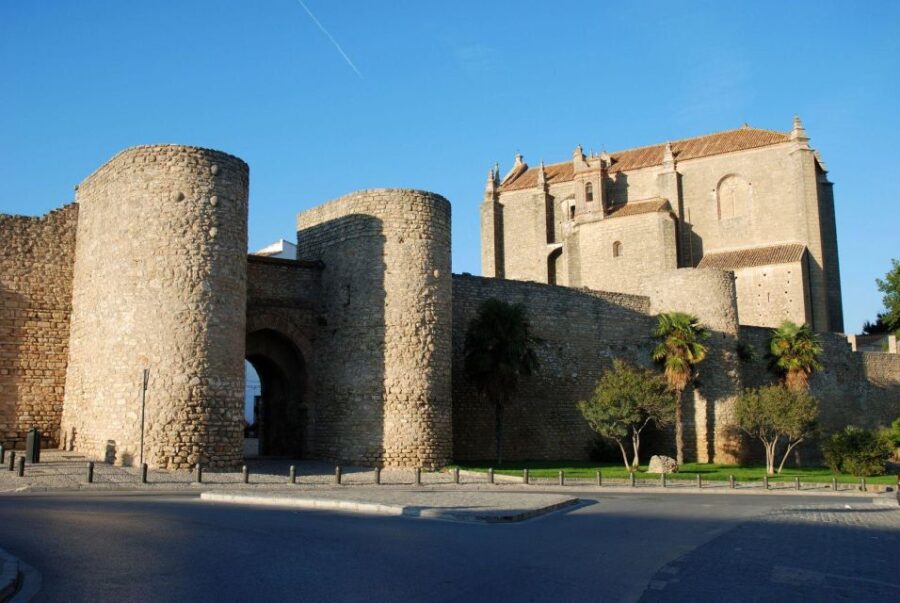 Ronda: In-App Audio Walking Tour via Smartphone App