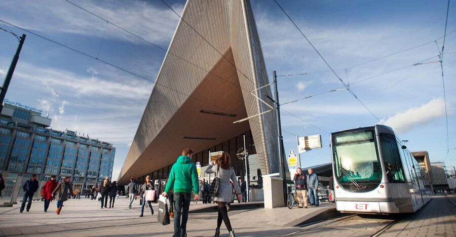 Rotterdam: Highlights Tour With Local Guide