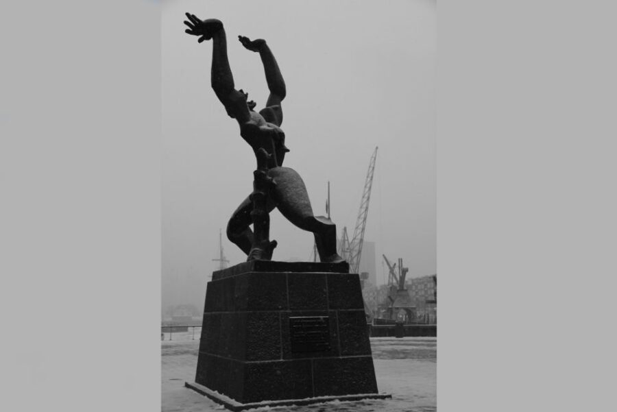 Rotterdam: WWII Walking Tour