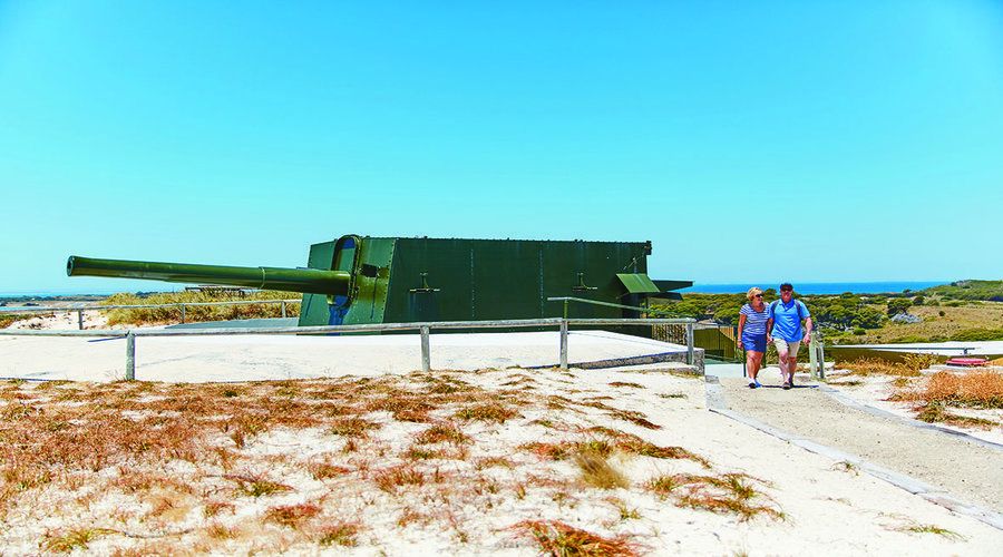 Rottnest Island Grand Bus & Train Tour