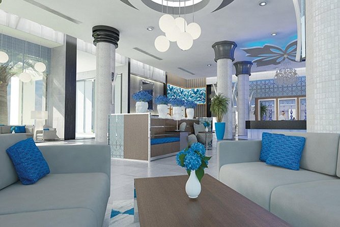 Round Trip Airport (Lpia) to Atlantis, Comfort Suites, Warrick, Harbourside, RIU