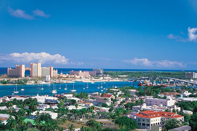 Round Trip Private Airport To Hotel Transfer in Nassau - Overview and Service Details