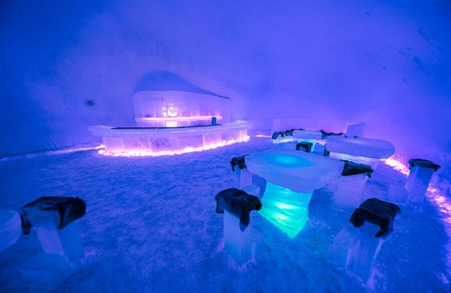 Rovaniemi: Ice Sculpting Experience