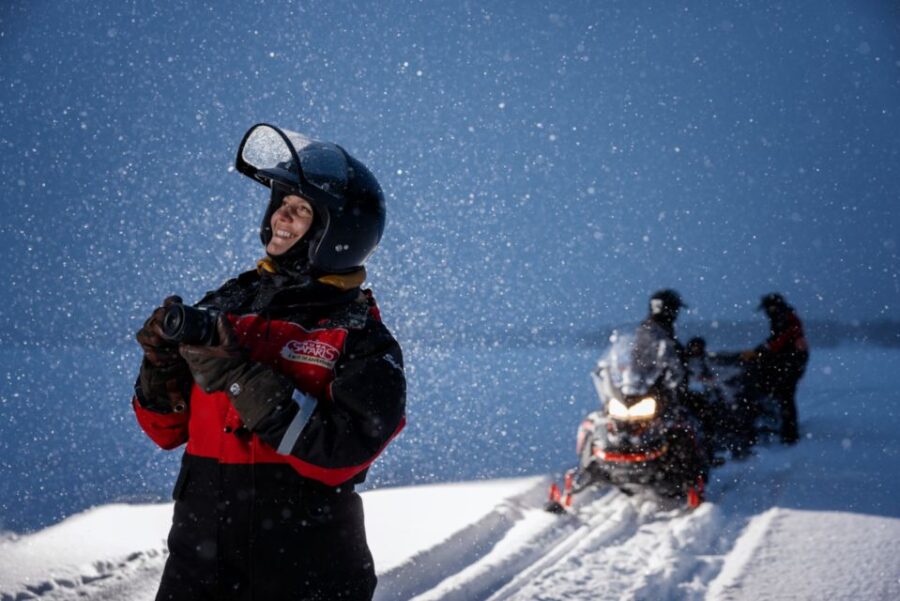 Ruka: Starlight Sledging to Search for Northern Lights
