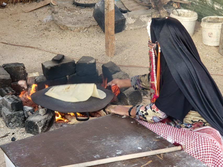 Sahl Hasheesh: Desert Stargazing by Jeep With BBQ Dinner