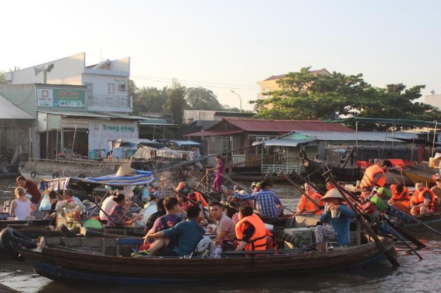 Saigon: Cai Rang Floating Market & Cooking Class 1 Day Tour