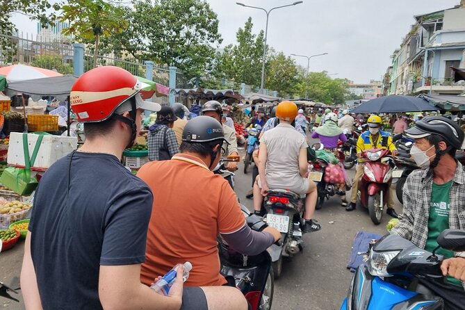 Saigon Private/Small-Group Walking Food Tour With 13 Tastings