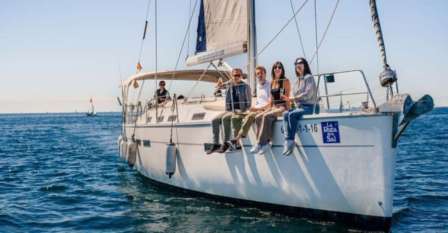 Sail and Breakfast Experience Barcelona - Experience Overview