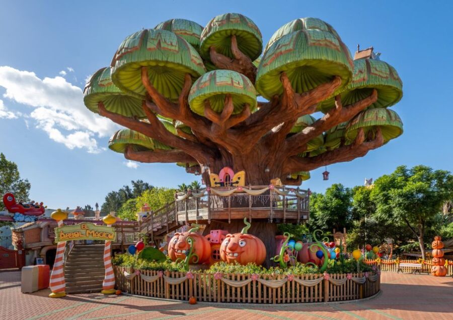 Salou: PortAventura and Ferrari Land 1, 2, or 3-Day Ticket