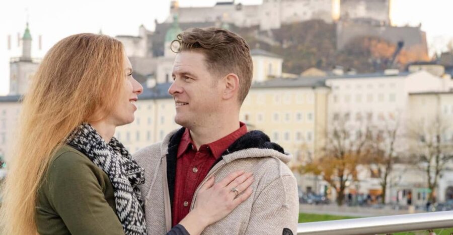 Salzburg City: Private Photoshoot at Salzburgs Landmarks