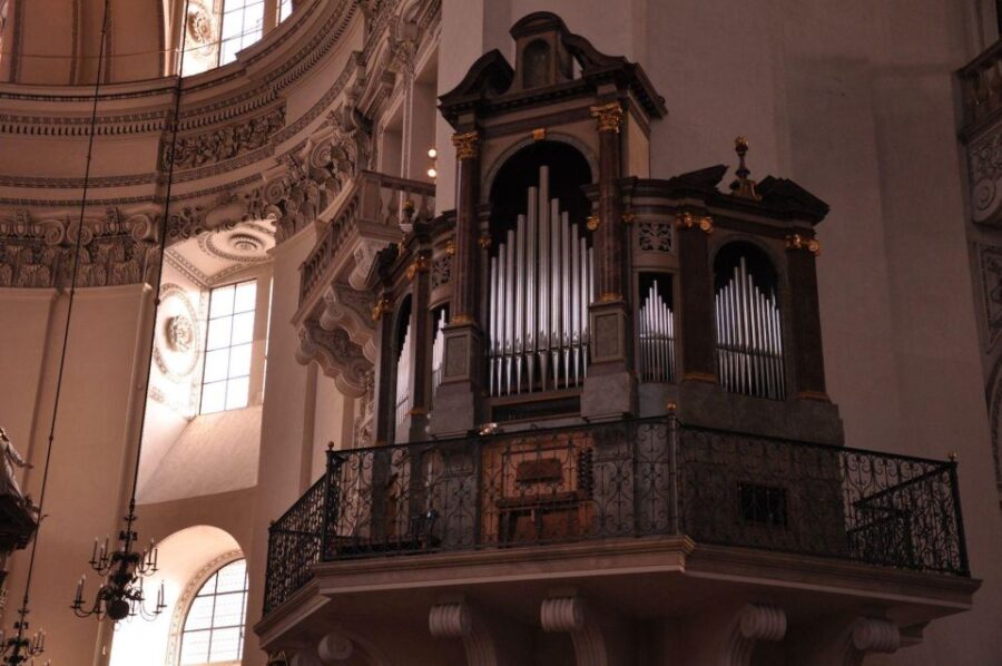 Salzburg Old Town In-App Audio Tour on Your Phone (ENG) - Overview of the Audio Tour