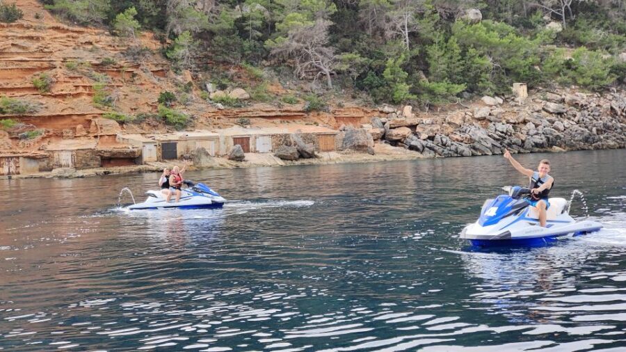 San Antonio: Cala Salada Jet Ski Tour (Price Per Jet Ski)
