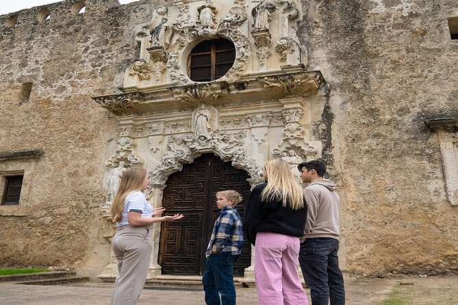 San Antonio Small Group Walking Tour With Riverwalk Boat Cruise
