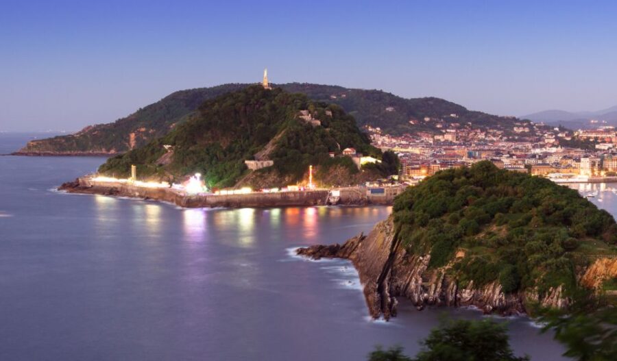 San Sebastian Complete Private Walking Tour + Monte Igeldo