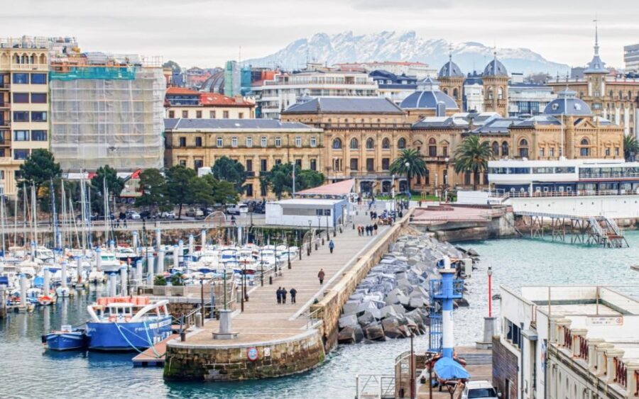 San Sebastian: Downtown Outdoor Escape Game