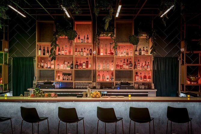 Santa Monica Bar & Club Crawl - Overview and Details