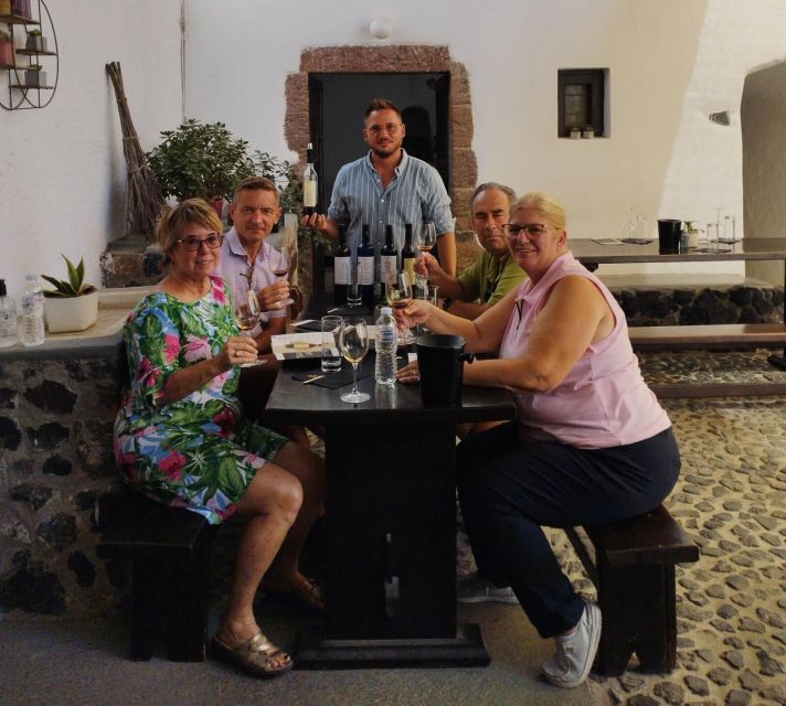 Santorini: Cooking Class & Wine-Tasting Private Tour
