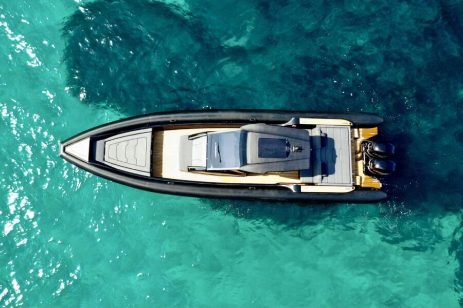 Santorini: Ios & Mykonos Private Speedboat Cruise