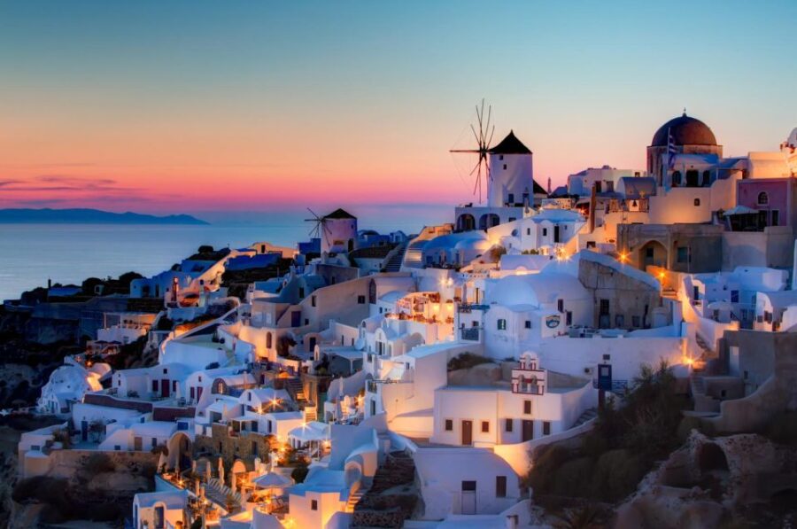 5 Best Private Car With Driver Services in Santorini