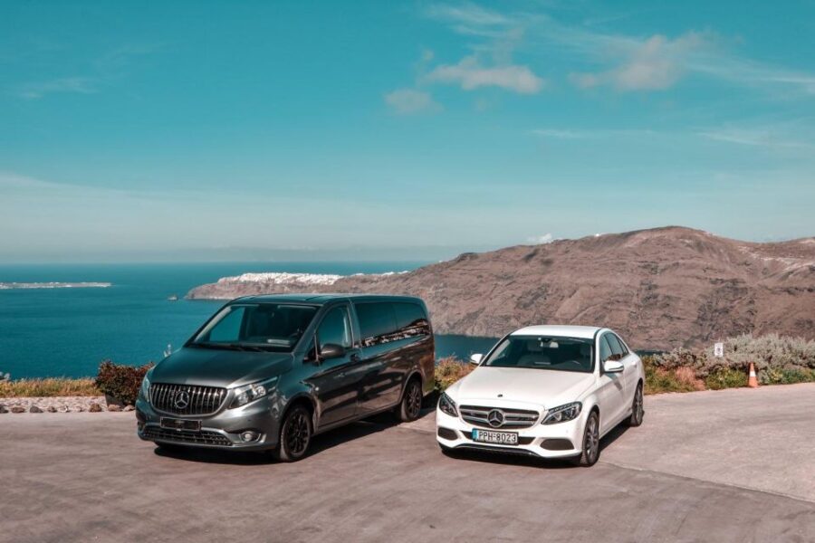 Santorini: Private Tailor-Made Land Tour With a Local Driver