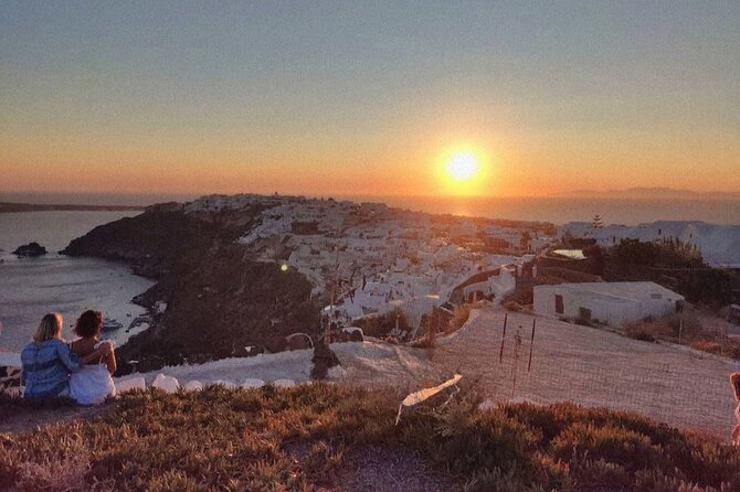 Santorini Private Tour Highlights 6h for Groups and Families