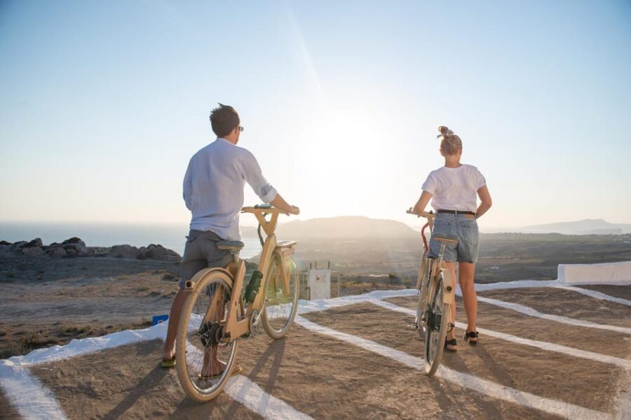 Santorinis Private 2-hour Wooden E-bike Tour