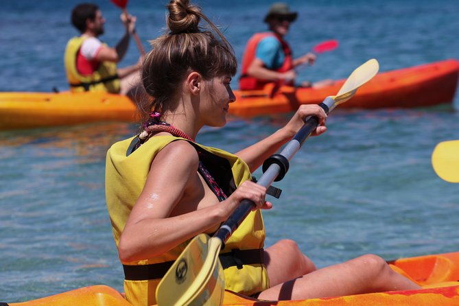 Sea Kayaking Postira - Lovrečina (St. Lovre, Archaeological Site)