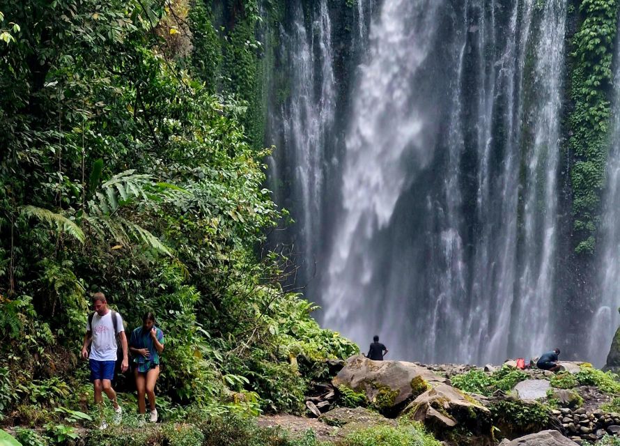 See The Stunning View Of Selong Hill and Tiu Kelep Waterfall