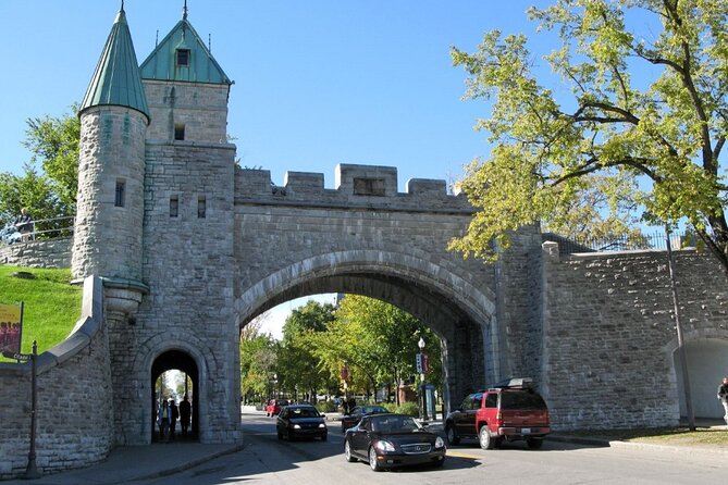 Self-Guided Scavenger Hunt: The Horrors of Quebec City! - Uncovering Dark Secrets