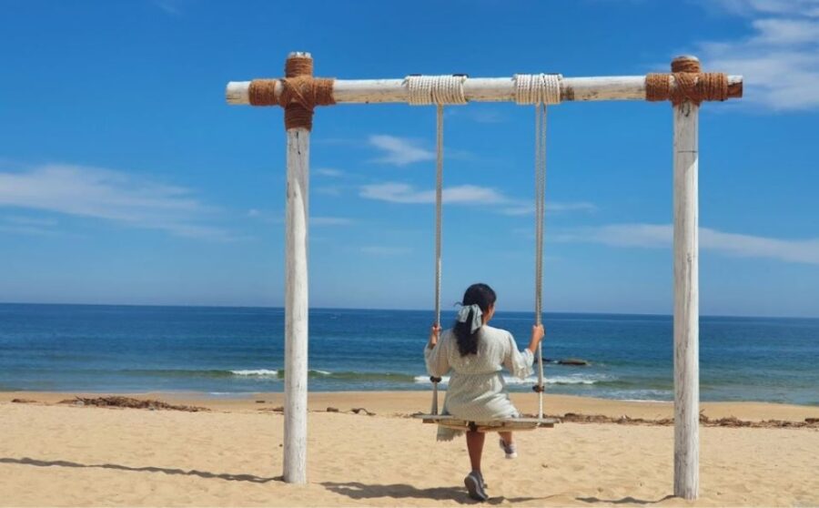 Seoul: Gangneung Delights From BTS Bus Stop to Anmok Beach - Contemporary Art at Haslla Art World