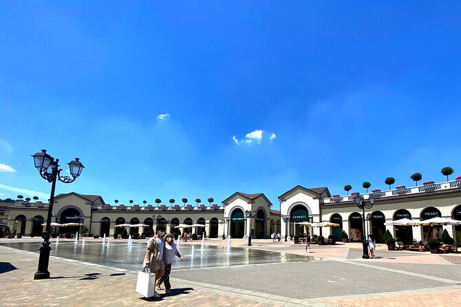 Serravalle Outlet Shopping Mall Shuttle Bus