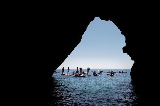 Sesimbra: Guided Kayak Tour in Arrábida Natural Park & Caves