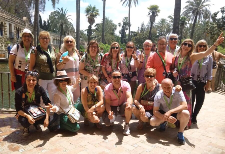 Seville: Cathedral & Alcázar Guided Tour With River Cruise
