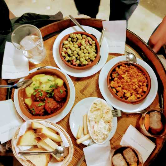Seville Traditional Tapas and Wine Tour