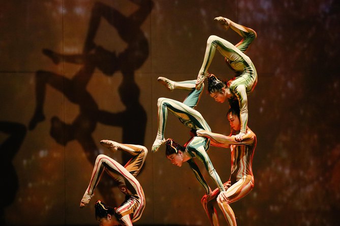 Shanghai Circus World: ERA2 Intersection of Time Acrobatics Show - Captivating Combination of History and Martial Arts