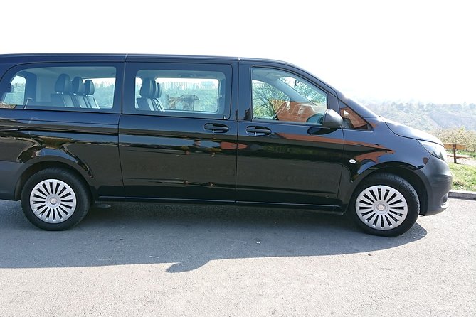 Shared Departure Transfer: Prague Hotel to Prague Airport - Transfer Details