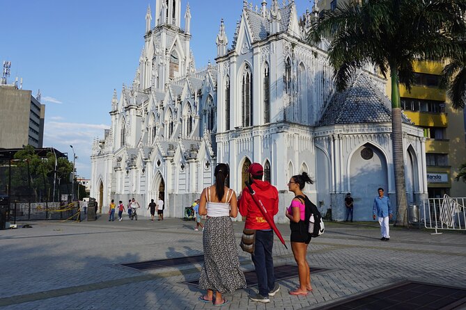 Shared Tour of the Historical and Cultural Center of Cali