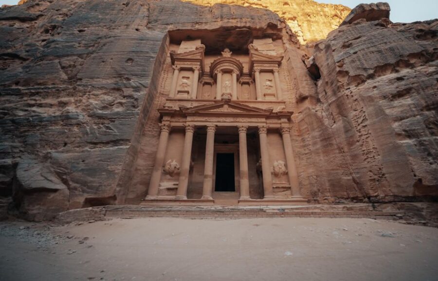 Sharm El-Sheikh: Petra Temple Day Trip With Lunch