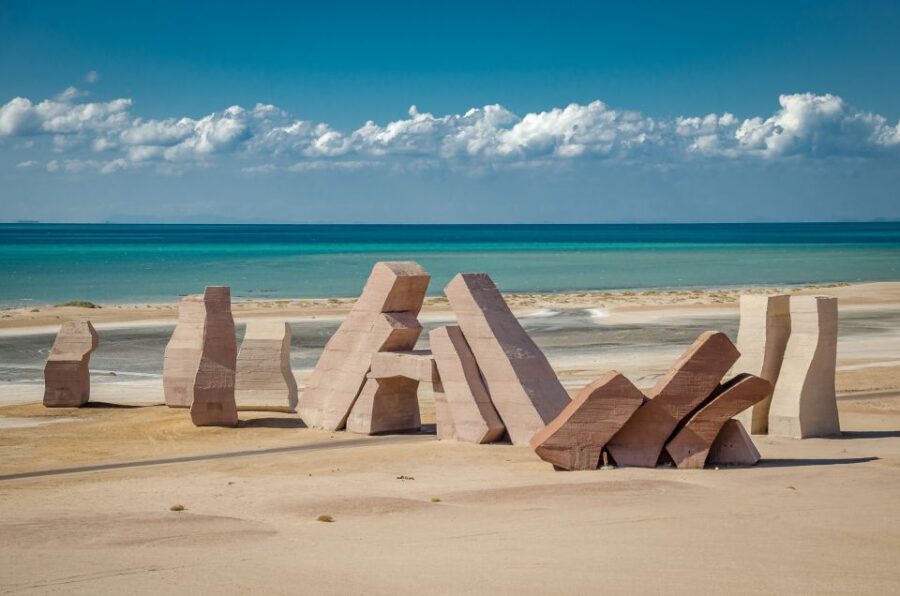 Sharm El-Sheikh: Ras Mohammed Park and Magic Lake Day Tour