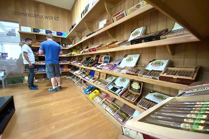 Shopping Tour Punta Cana Rum Cigars Coffee Larimar Chocolate Souvenirs Mamajuan - Rum and Cigars Store