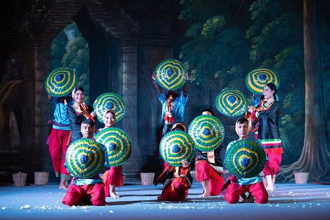 Siem Reap Apsara Dinner Show & Hotel Pick up