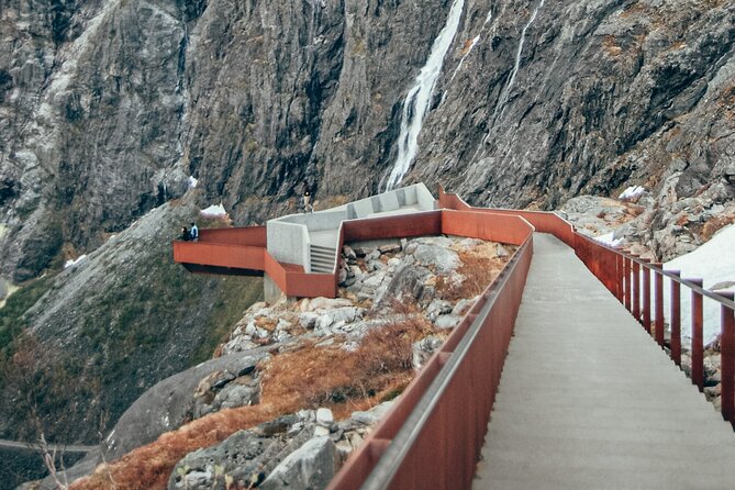 Sightseeing Tour in Trollstigen – Land of Trolls