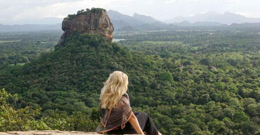 Sigiriya and Pidurangala Rock From Colombo - Tour Overview