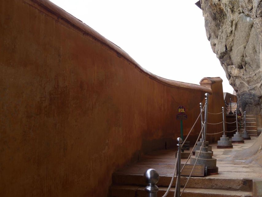 Sigiriya Day Tour | Visit Sigiriya Rock Dambulla Cave Temple