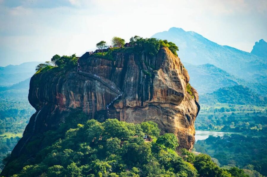 Sigiriya Splendor
