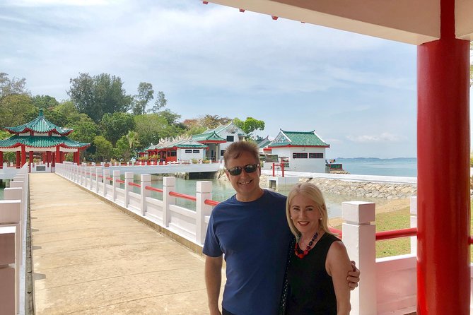Singapore Southern Islands Yacht Guided Tour