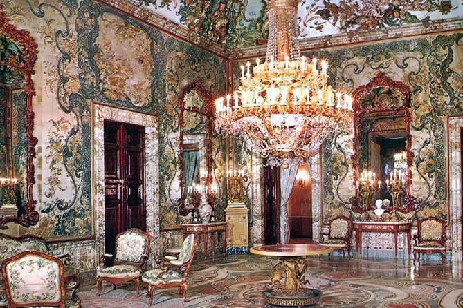 Skip the Line Royal Palace Madrid Guided Tour - Explore the Palaces Rooms