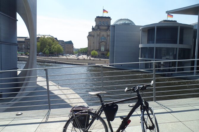 Small-Group Berlin Wall Bike Tour